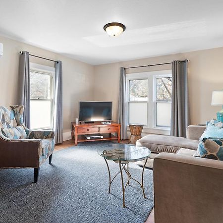 Pioneer Vacation Rentals - Pioneer North Suite Downtown Ашленд Экстерьер фото